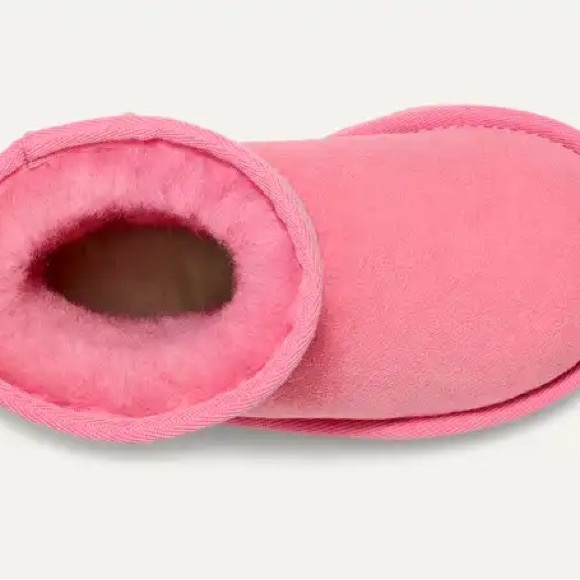 UGG toddlers Classic II Boot color Sachet Pink - Picture 4 of 5